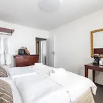 Hotel Petrovy Kameny