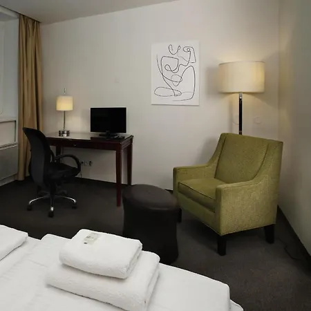 Petrovy Kameny Hotel Karlova Studanka