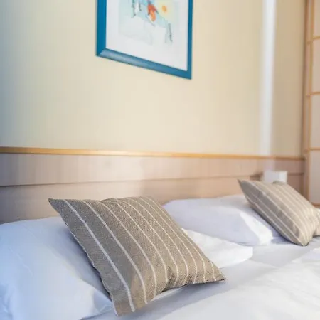 Petrovy Kameny Hotel 4*