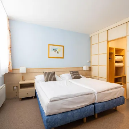 Hotel Petrovy Kameny