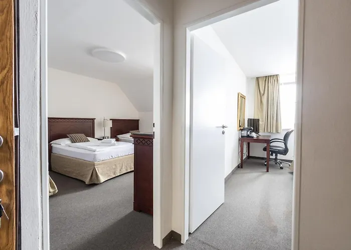 Hotel Petrovy Kameny Karlova Studánka