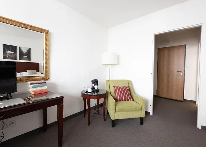 Petrovy Kameny Hotel 4*