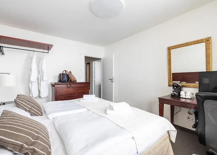 Hotel Petrovy Kameny