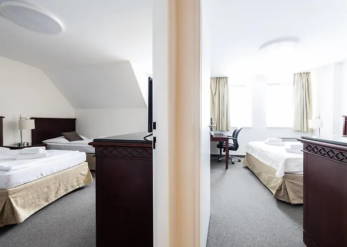 Hotel Petrovy Kameny Karlova Studánka