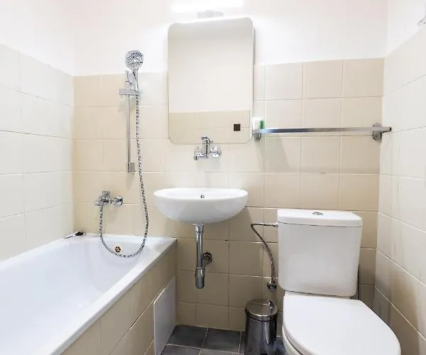 Petrovy Kameny Hotel 4*