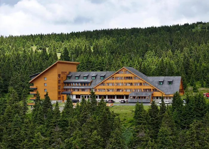 Petrovy Kameny Hotel 4*